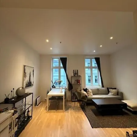 Moderne Midt I Hjertet Av Sentrum Apartman *