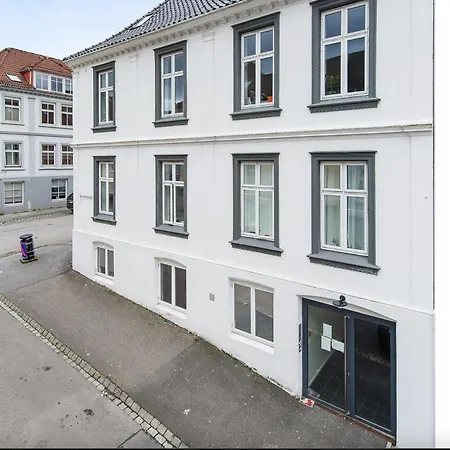 Moderne Midt I Hjertet Av Sentrum Апартаменти Берген